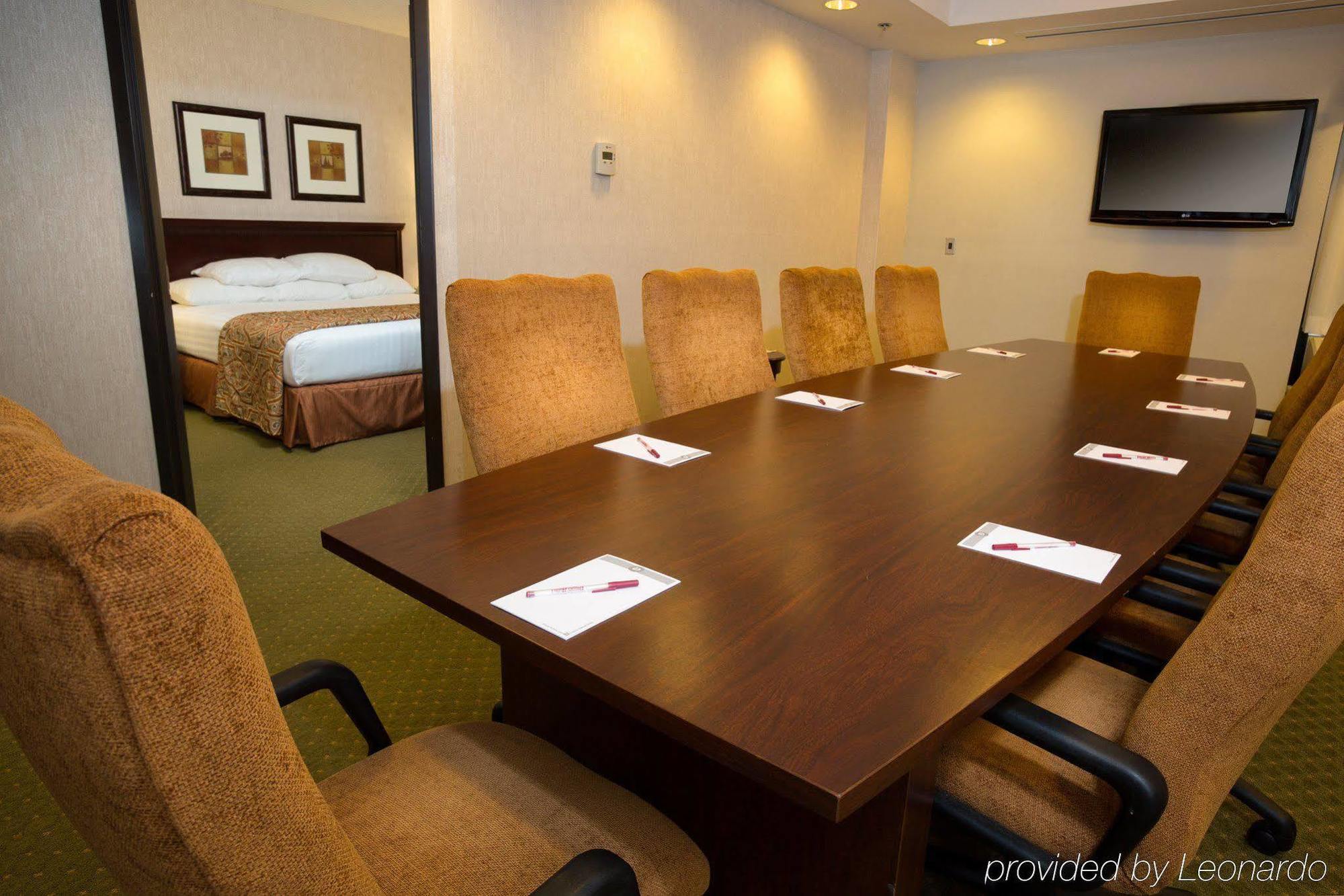 Drury Inn & Suites Columbia Stadium Boulevard Eksteriør billede